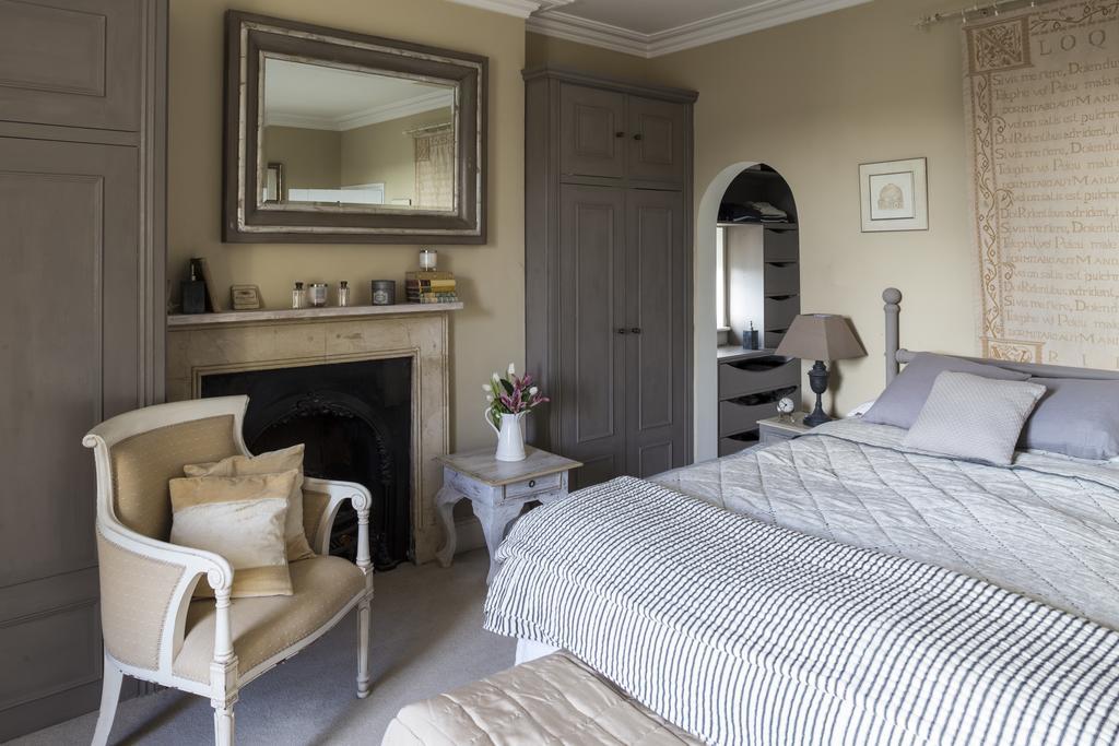 Roundhill Farmhouse Kelston Quarto foto