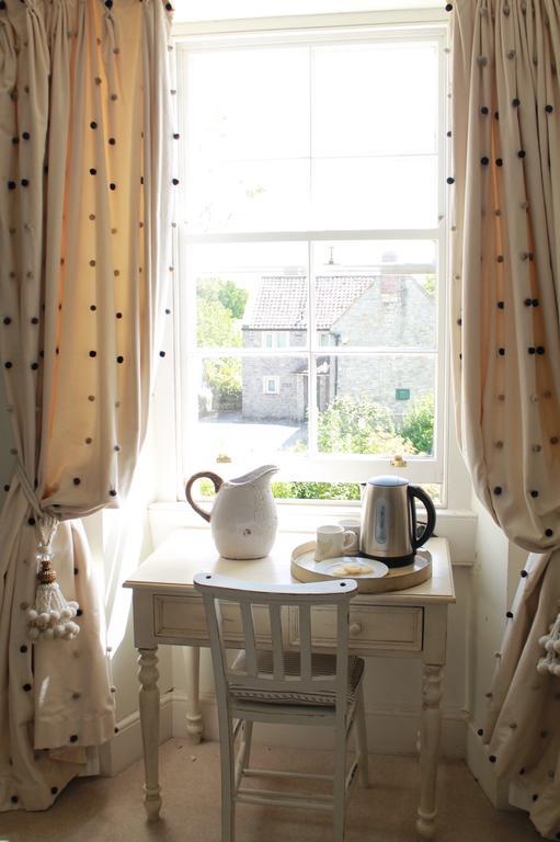 Roundhill Farmhouse Kelston Quarto foto